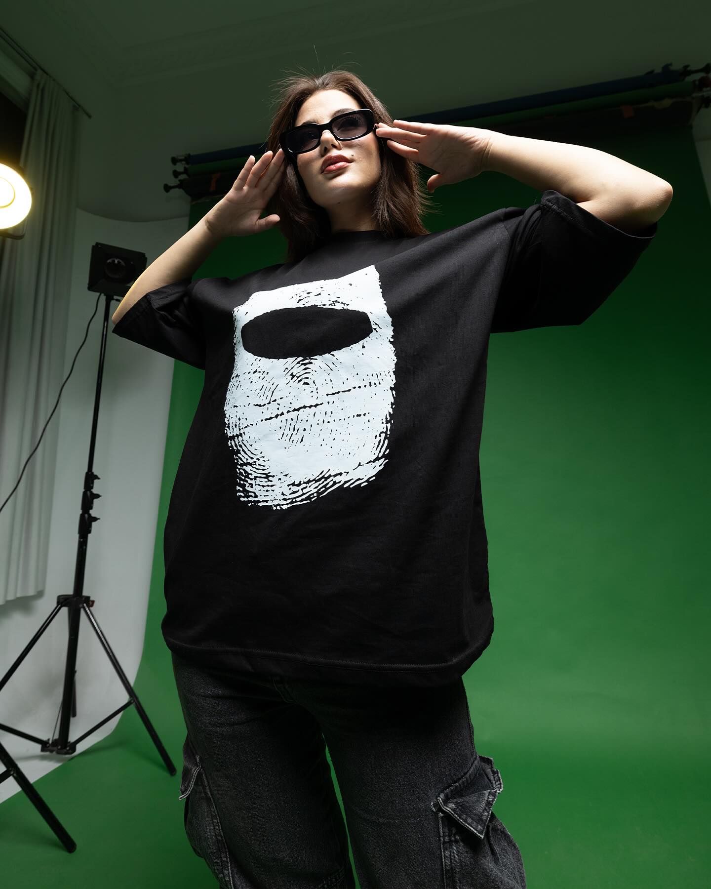 Fingerprint Mask Oversized T-Shirt - DESHLO